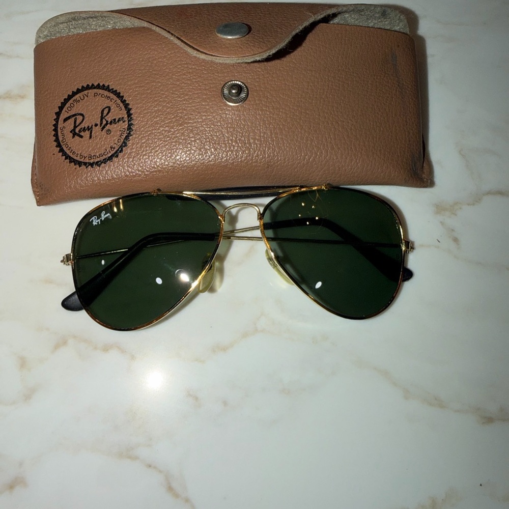 Ray-Ban Aviator Sunglasses Gold Frame withBausch and Lomb etching